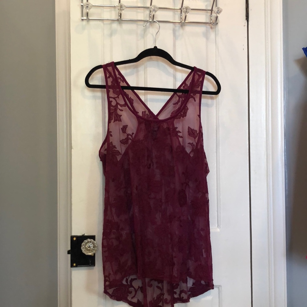 Lacey floral high/low racerback tank